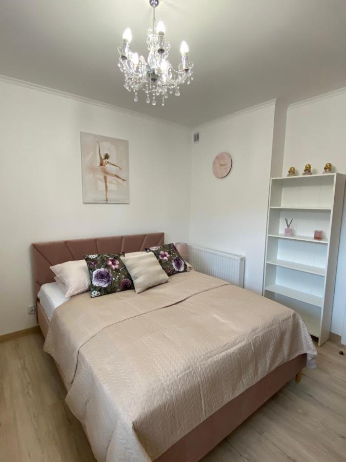 Lu Residence - Unique Apartments Oswiecim Bagian luar foto