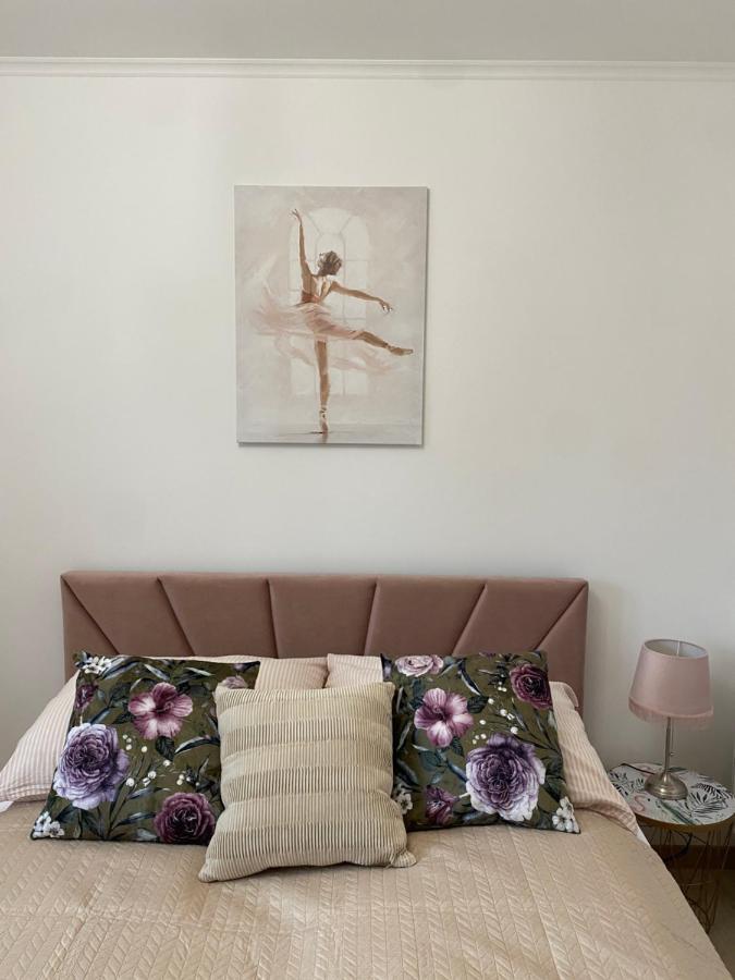 Lu Residence - Unique Apartments Oswiecim Bagian luar foto